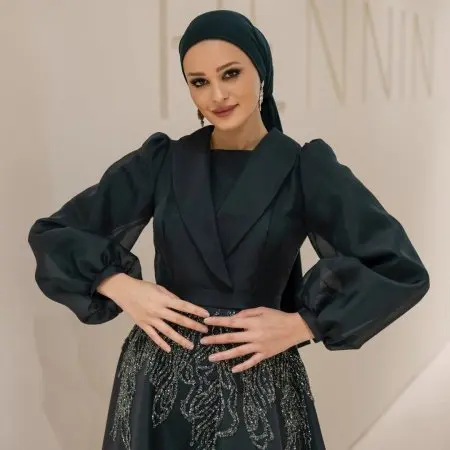 ملابس